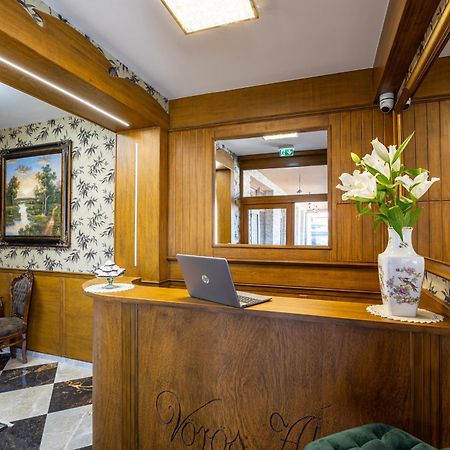 Voeroes Alom Panzio Bed & Breakfast Tiszakecske Luaran gambar