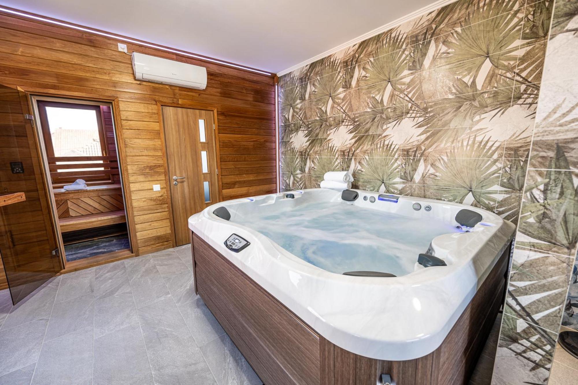 Voeroes Alom Panzio Bed & Breakfast Tiszakecske Luaran gambar